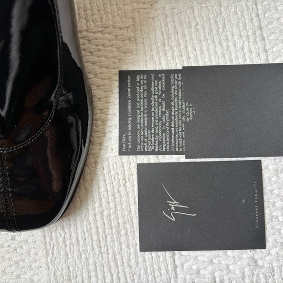 Giuseppe Zanotti Black Patent Heeled Boots - Picture 5 of 6